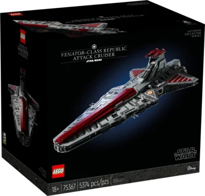 LEGO UCS Star Wars 75367 : Venator-Class Republic Attack Cruiser